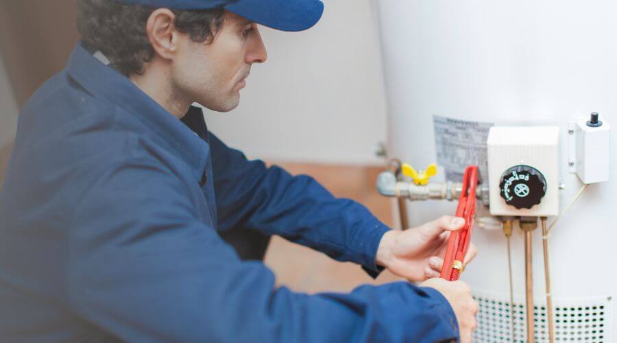 Professional water heater repair in Las Cruces, NM